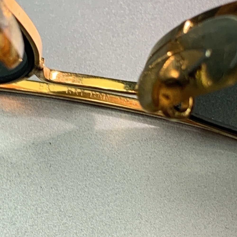 Vintage 1990’s B&L LO205 Ray Ban USA Aviator Sunglasses Gold Plate and Case - Picture 16 of 16